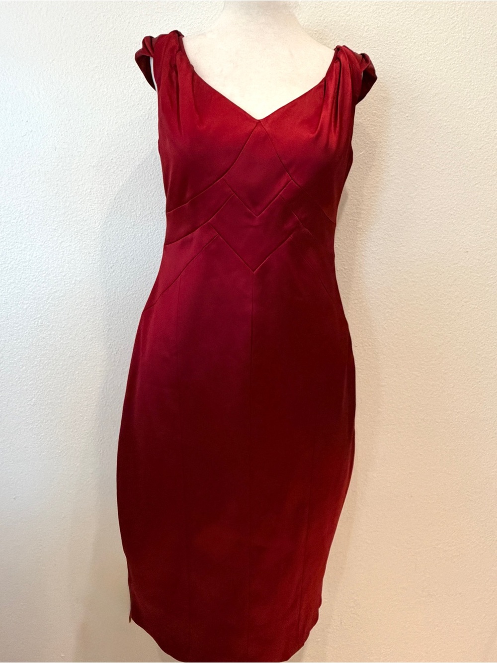 dressbarn Red V-Neck Midi Dress with Twist Shoulder